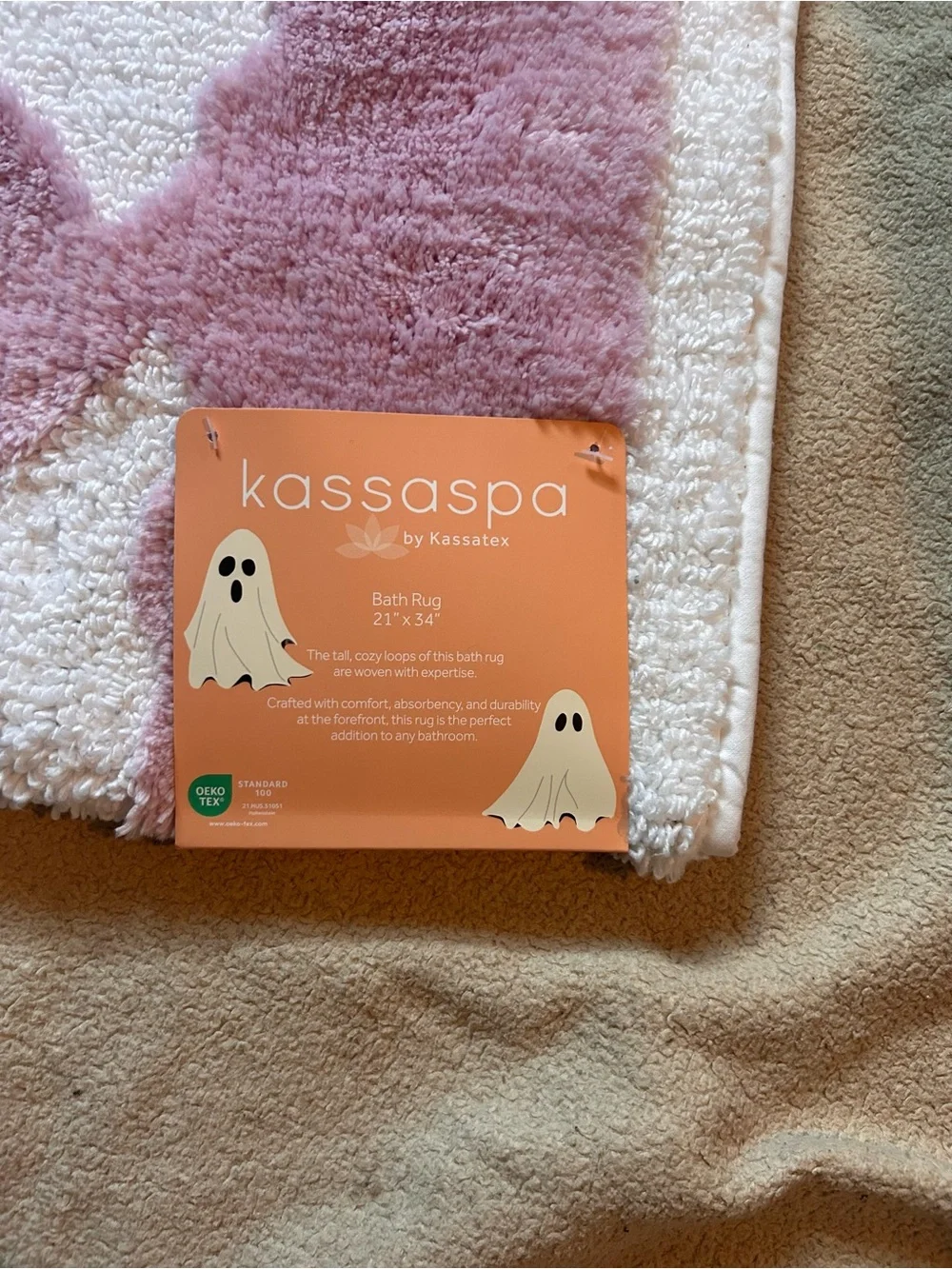 KASSATEX 21x34 Pink And White Cheerful Ghosts Plush Bath Rug NWTS